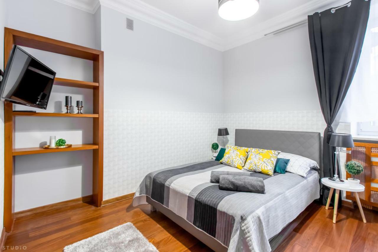 *Clicktheflat* Wilcza 33 Street Apart Rooms In The City Center Warsaw Luaran gambar